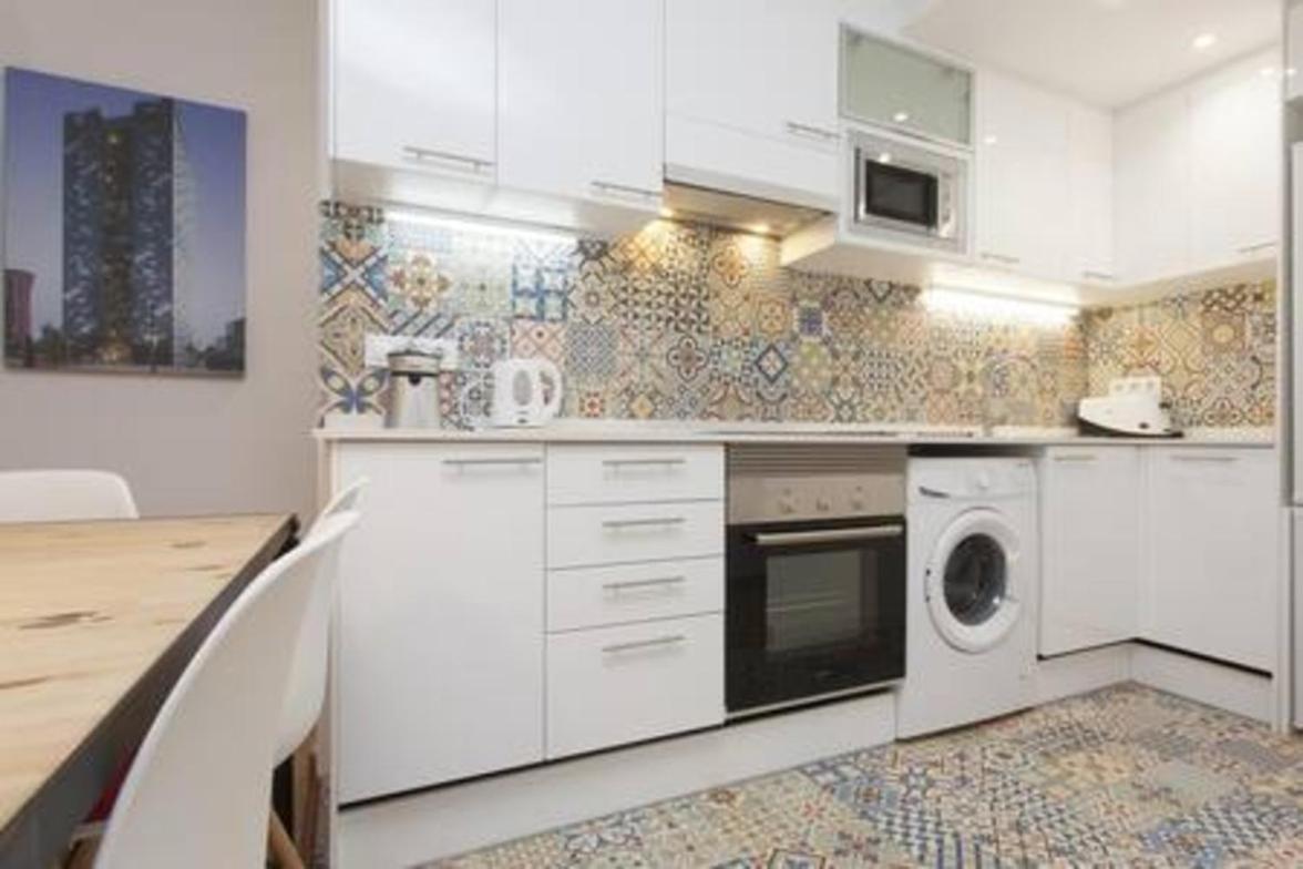 Designer Near Fira Balcony 5ppwifismart Tv By Myrentalhost Appartement *